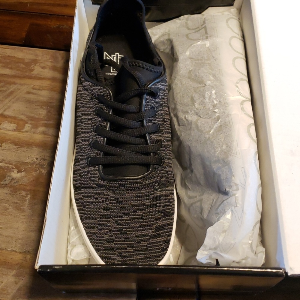 New directions tennis shoes